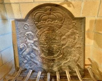 $250 - Vintage cast iron fireplace fire back