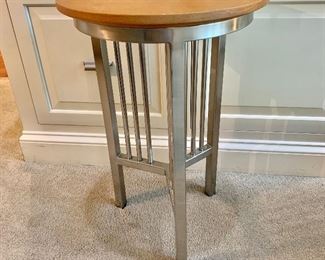 $95 - Chairside table - AS IS - 16" diam, 25" H