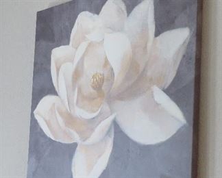 Stretched canvas magnolia print