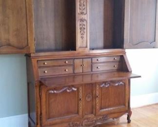 Gorgeous Henredon Secretary/ China Hutch- has glass shelves