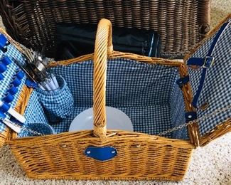 Picnic basket with utensils $18