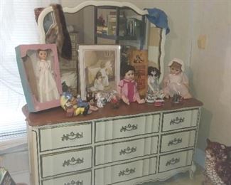 French provential dresser