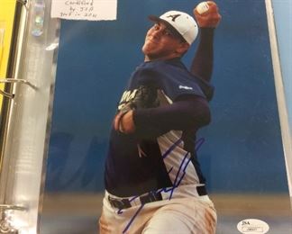 José Fernández (RIP) Signed 8X10