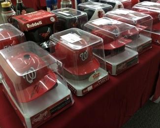 Mini Helmet All Signed !!