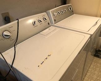 clean kenmore washer and dryer- sold as set -500 series on both 