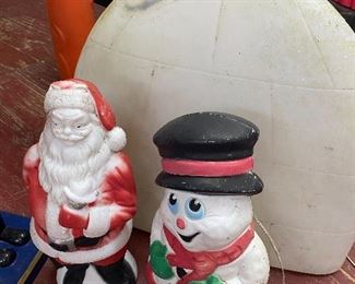 Blow Mold Frosty and Santa