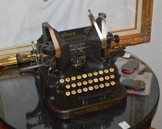 O Typewriter