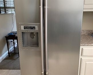 LG stainless fridge 