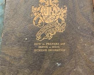 Antique first edition 1922 How to prepare and serve a meal
