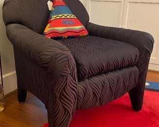 CONTEMPORARY SEATING