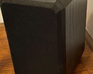 PR OF BOSTON HD5V SPEAKERS