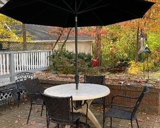 PATIO SET