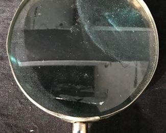 Metal Handle Magnifying Glass