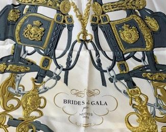 HERMÈS PARIS Brides de Gala Pink Scarf