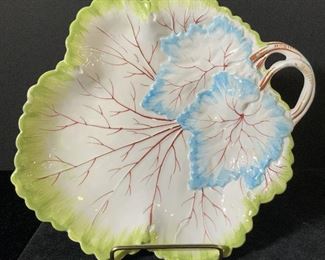 MOTTAHEDEH Italian Porcelain Leaf Form Dish