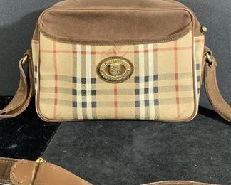 Authentic BURBERRY Classic Tartan Leather Purse