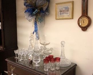 Beautiful Side Table & Crystal Glasses & Decanters
