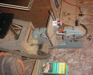 Scroll saw