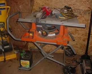 Portable table saw