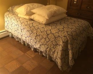 fullsize bed