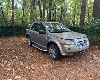 2010 LAND ROVER. 38,000 miles