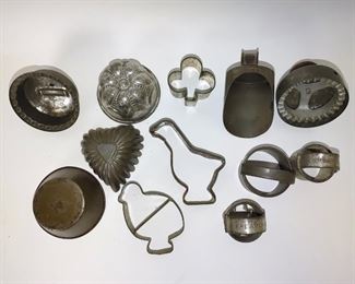 Lot of Early Cookie and Bisquit Cutter, Molds (12)