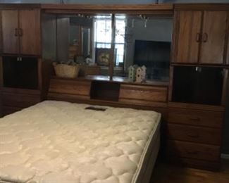 Blackhawk oak queen bed wall unit