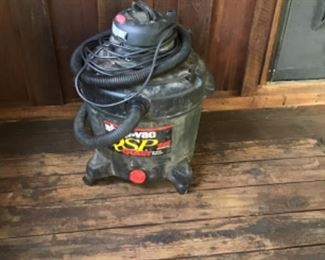 Large Shop Vac (2)