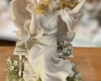 Seraphim Michelle Hope Blooms Angel Sculpture	7x5x5in	HxWxD
