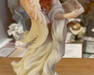 Seraphim Melody Heavens Song Angel Sculpture	7.5x4.5x4in	HxWxD
