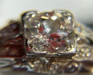 Antique Art Deco Platinum Diamond Engagement Ring SZ 5.5	PT	

