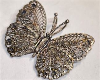 Sterling Silver Butterfly Pendant	1	
