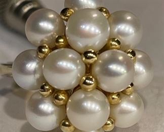 14k Gold Pearl Cluster Cocktail Ring SZ 7.25	14k	

