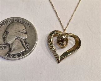 10k Gold Heart Pendant & Necklace	10k	
