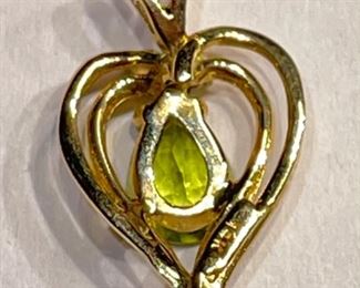 14k Gold Peridot & Diamond Heart Pendant	14k	
