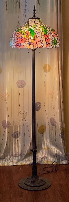Tiffany Style Floor Lamp Cherry Blossom Stained Glass Shade 66in H x 18in Diameter