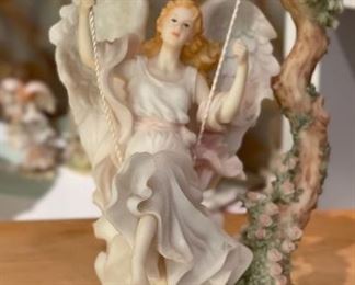 Seraphim Classics Rebecca Beautiful Dreamer Angel Sculpture	9.5x6x6in	HxWxD
