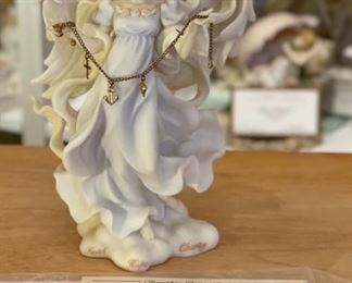 Seraphim Faith Hope Charity Angel Sculpture	8x5x4in	HxWxD
