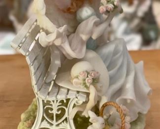Seraphim Dominique Simple Pleasures Angel Sculpture 6x6x4.5in HxWxD