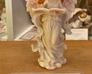 Seraphim Melody Heavens Song Angel Sculpture	7.5x4.5x4in	HxWxD
