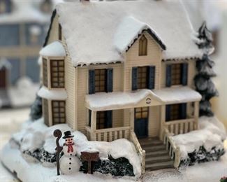 Many Bradford Exchange Hawthorne Village