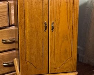 Jewelry Cabinet 40x17x13in HxWxD