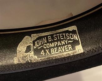 Stetson 4x Beaver Cowboy Hat in Box	7 3/8	
