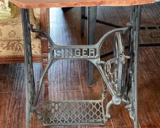 Singer Antique Cast Iron Treadle Base w/ Flagstone Top	29x27x18in	HxWxD
