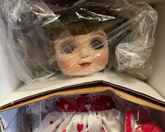 Marie Osmond Adora Belle Sweetheart Doll NIB		
