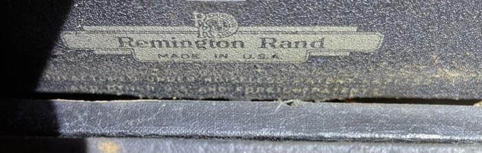 Remington Rand Vintage Typewriter		
