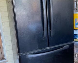 Maytag Refrigerator AFD2535DEB 70 x 36 x 35 HxWxD