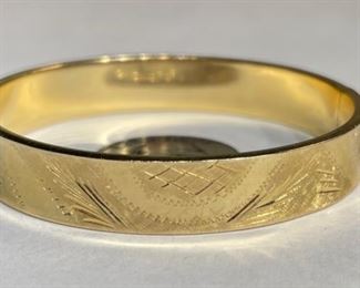 14k Gold Hinged Bangle Bracelet SZ 7 14K