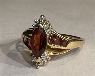 10k Gold, Garnet & Diamond Ring SZ 7.25	10k	
