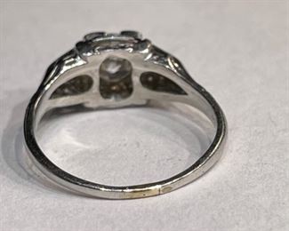 Antique Art Deco Platinum Diamond Engagement Ring SZ 5.5	PT	
